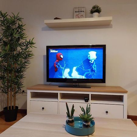 145A Apartamento Moderno Dos Habitaciones Gijon Bagian luar foto