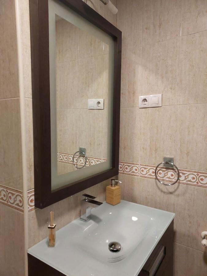 145A Apartamento Moderno Dos Habitaciones Gijon Bagian luar foto